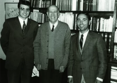 Con Vicente Aleixandre y José María Ribelles. (1969)